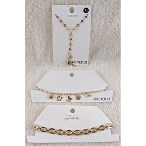 Forever 21 Jewelry Lot 2 Necklaces 1 Bracelet Gold Tone‎ Charms Chain New Cards